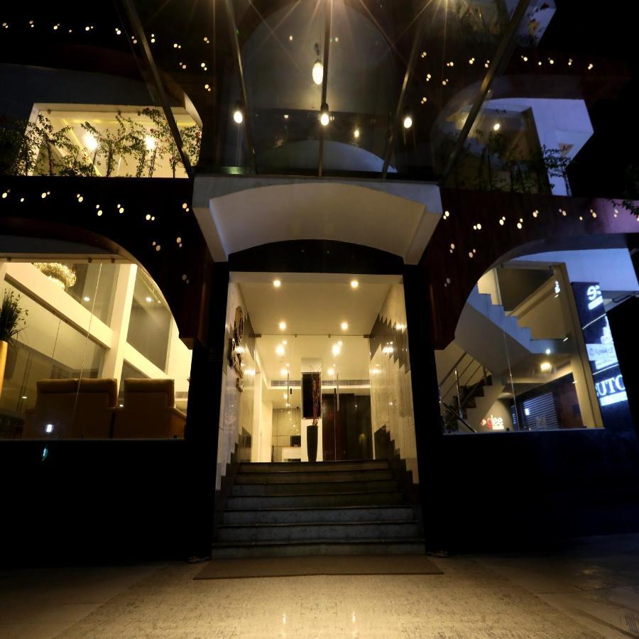 Mango Hill Central Chennai Eksteriør billede